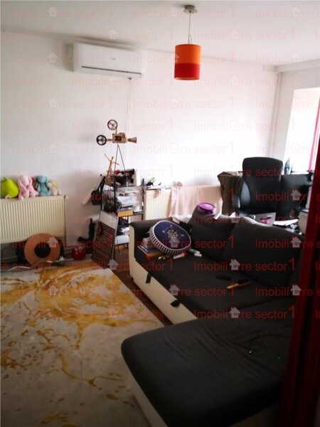 Sos. Colentina, apartament 3 camere, etaj 11/ 11.